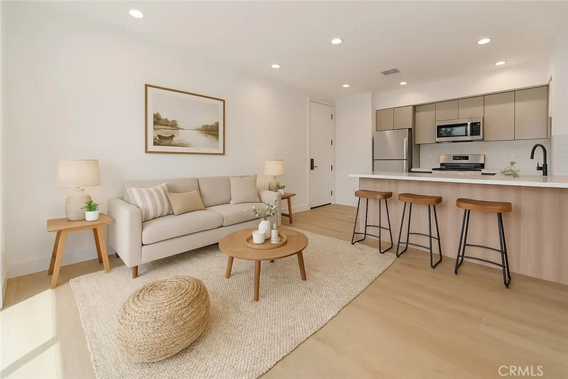 7510 Sepulveda Boulevard 304