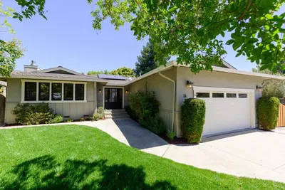 14 Purple Hills Court
