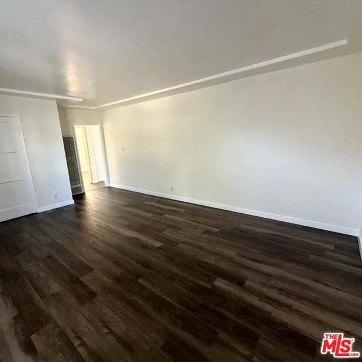 5113 W 20th Street 5113 1/2 photo 2