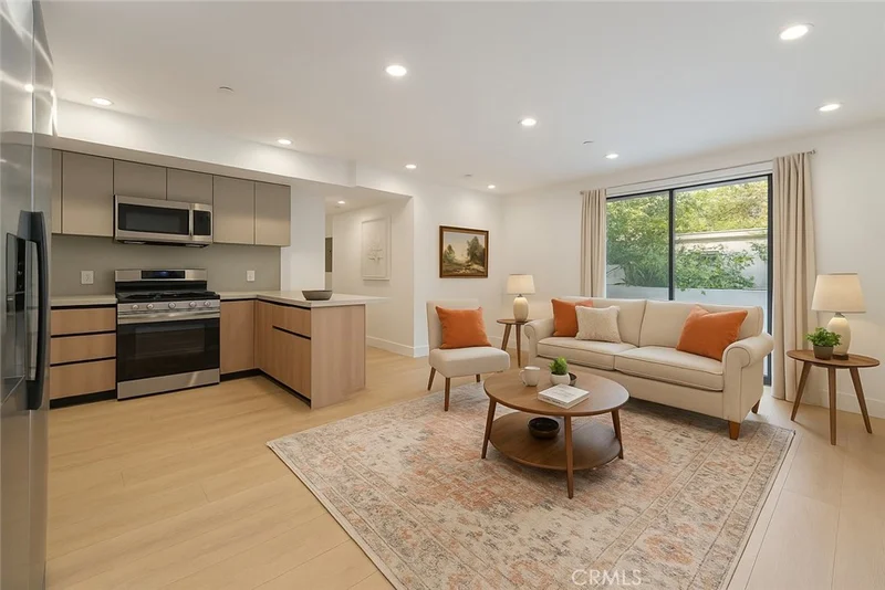 7510 Sepulveda Boulevard 101