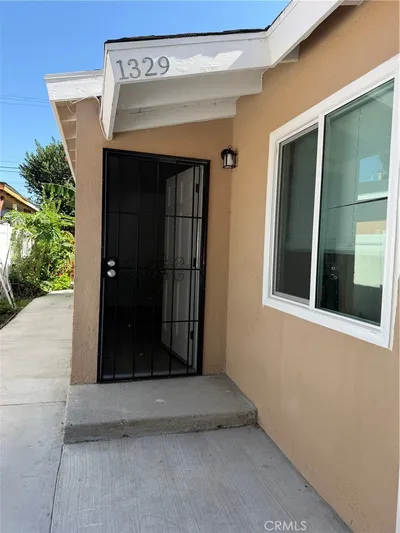 1329 E 56th