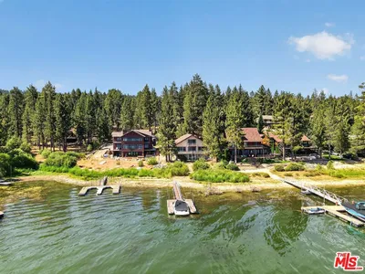 39000 Waterview Drive
