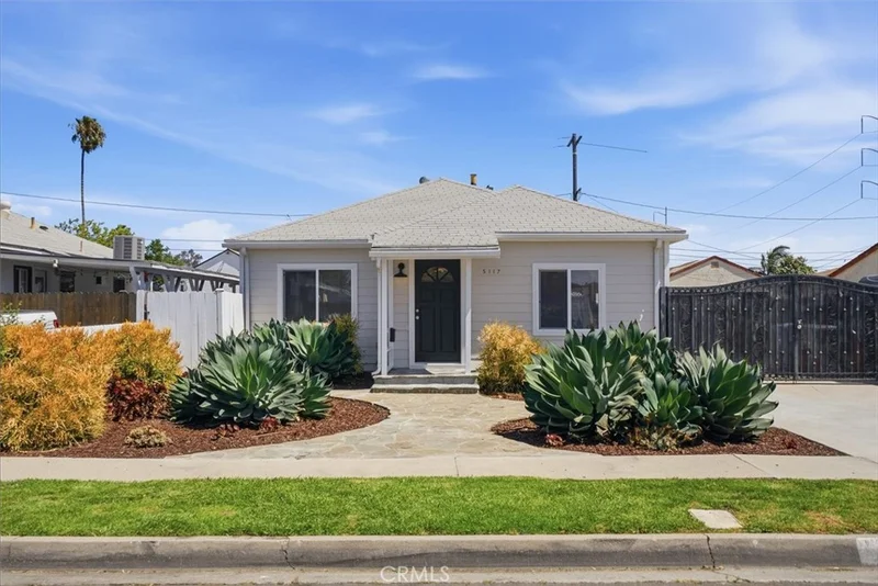 5117 W 133rd