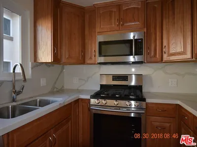 4591 Inglewood Boulevard 5 photo 2