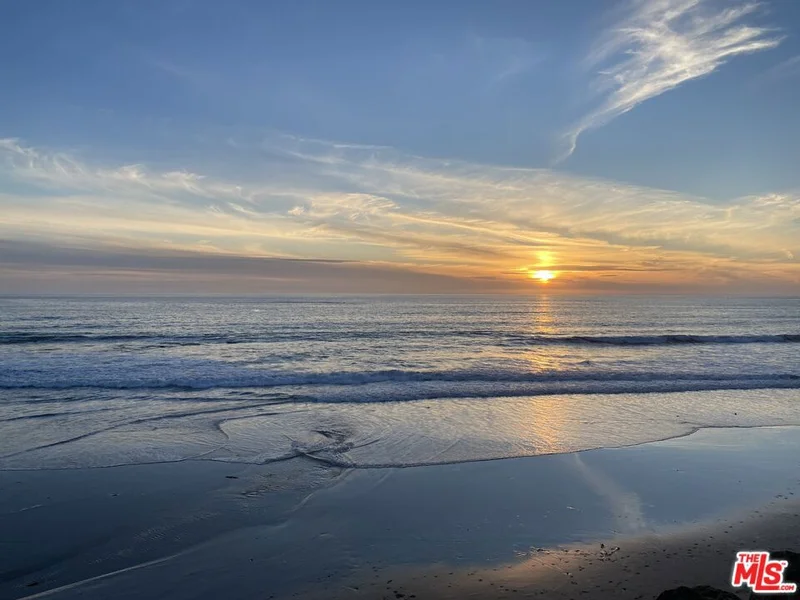 Photo 2 of 11770 Pacific Coast Highway Q