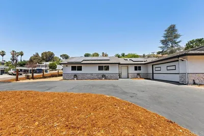 12172 Gay Rio Drive photo 2