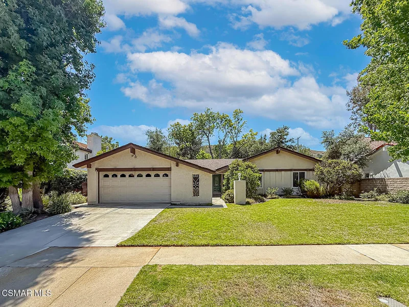 3761 Patrick Henry Place