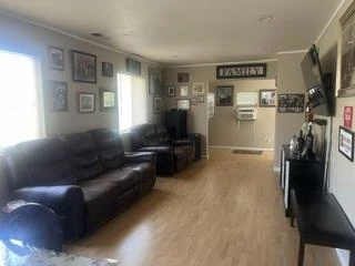 Interior 2