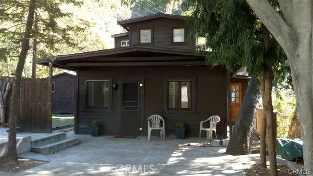 538 Brookside Lane