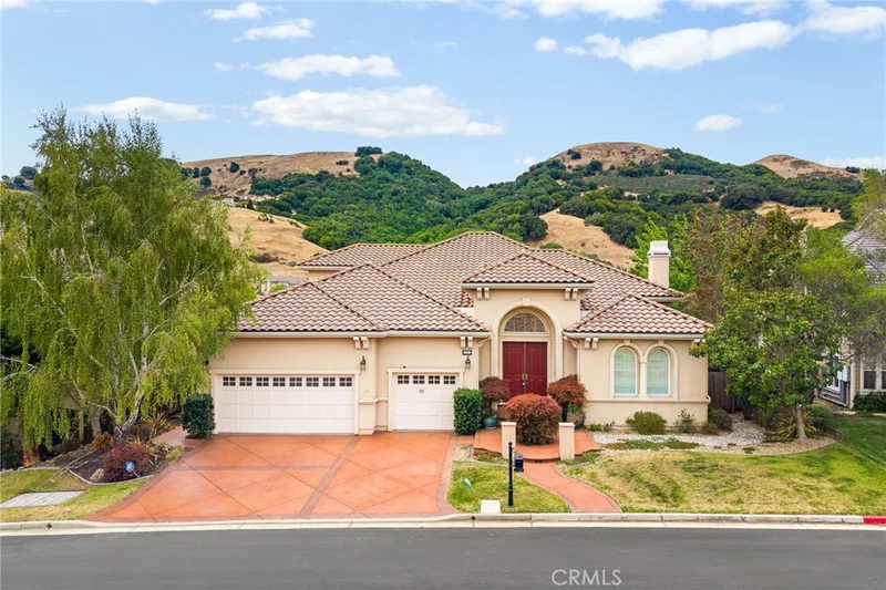 309 Whitcliff Court
