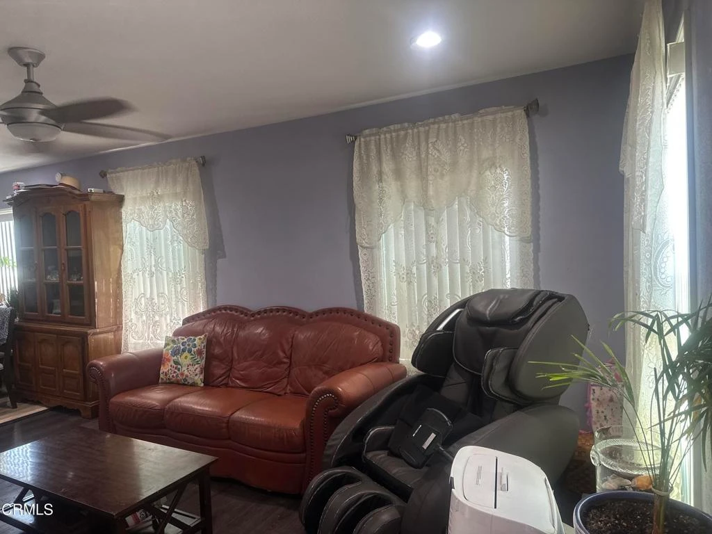 Interior 2