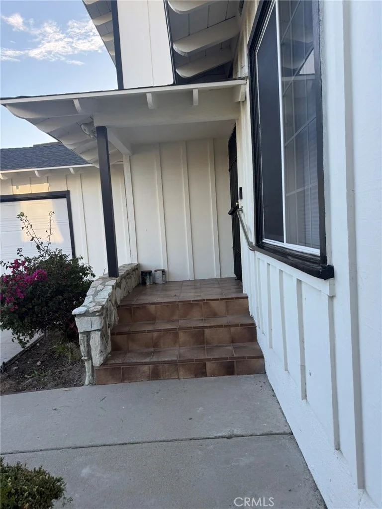 2871 W 226th photo 2
