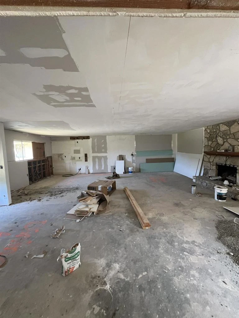 Interior 2