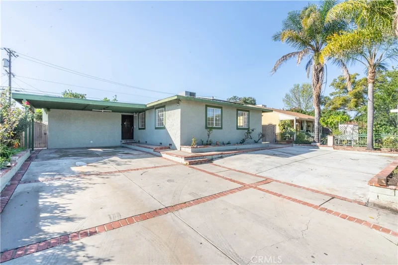 Photo 2 of 8855 Tyrone Avenue