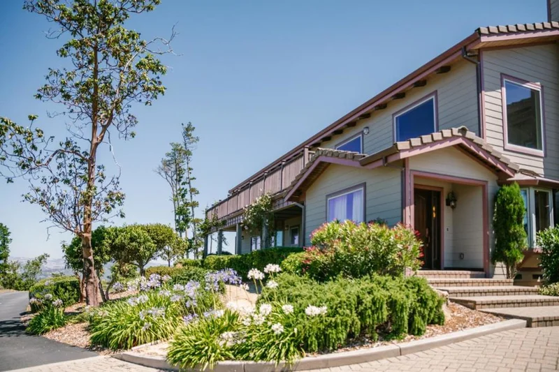 300 Corona Road