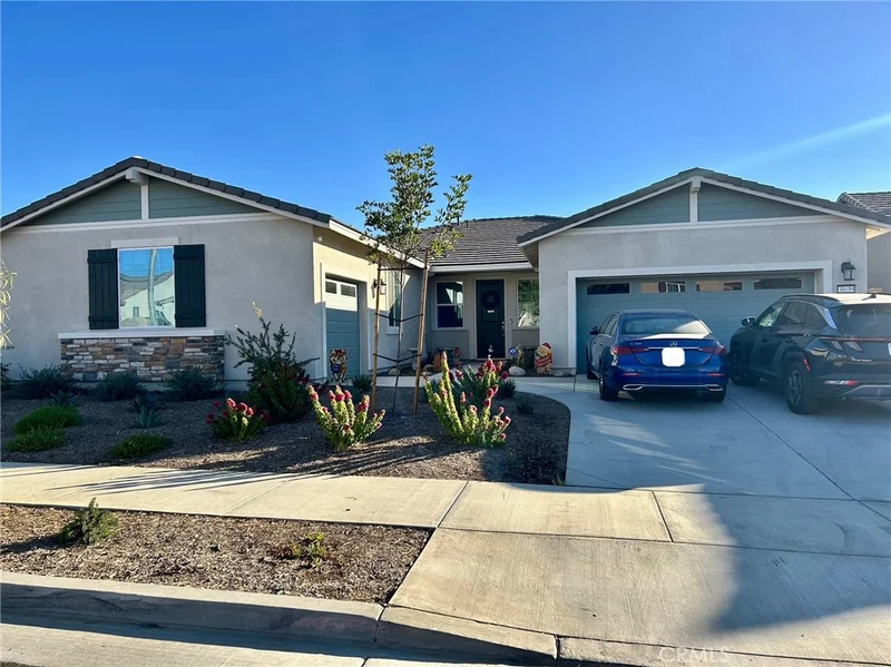 30699 Pitch Pine Dr, Homeland, CA 92548