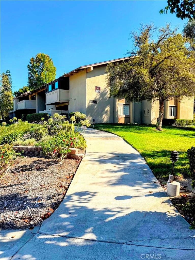 15920 Alta Vista F photo 2