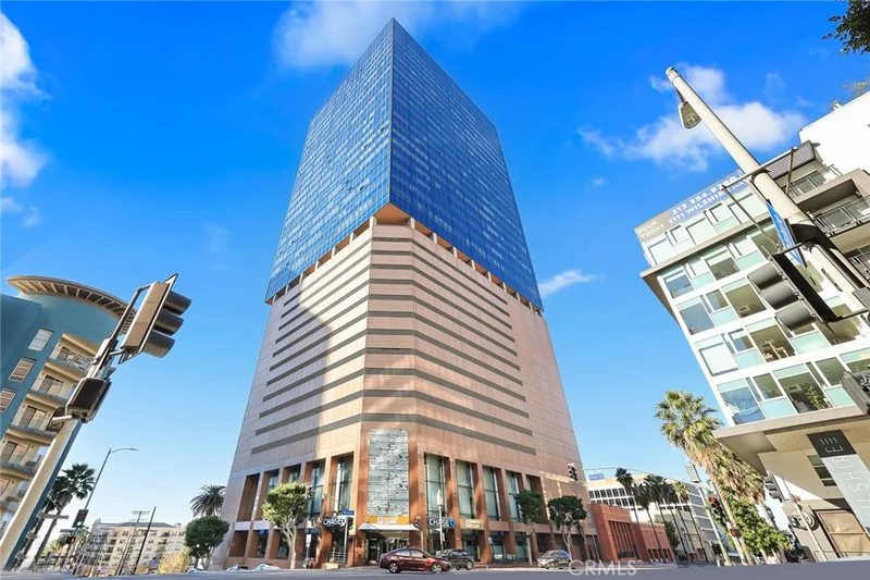 1100 Wilshire Boulevard 3309 photo 2
