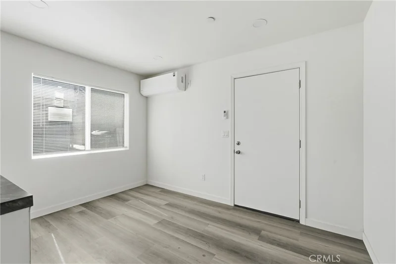 702 Walnut Street 6 photo 2