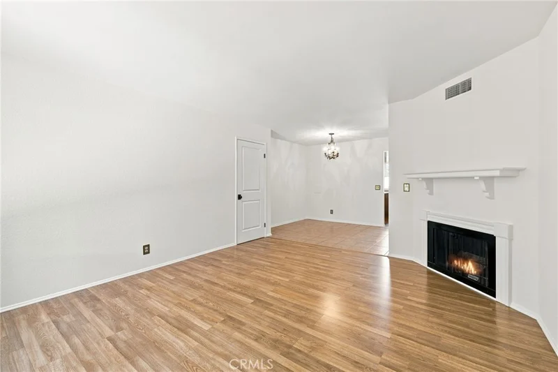 Photo 2 of 5706 Fair Avenue 104