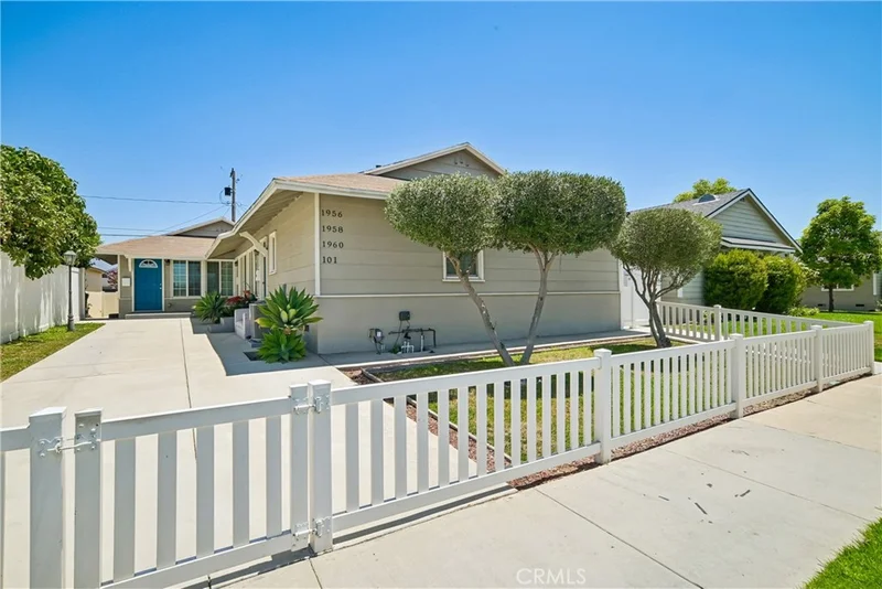 1956 N Ontario Street 101
