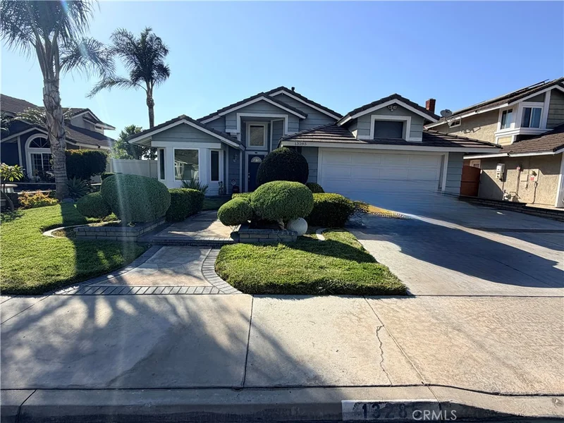 13285 February, Corona, CA 92879
