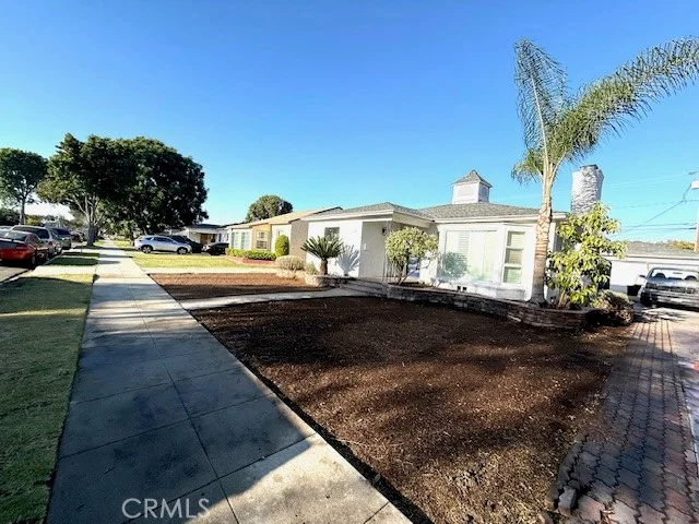 2720 San Francisco photo 2
