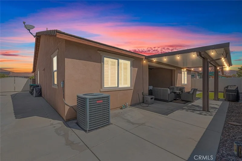 29150 Hawthorn photo 2