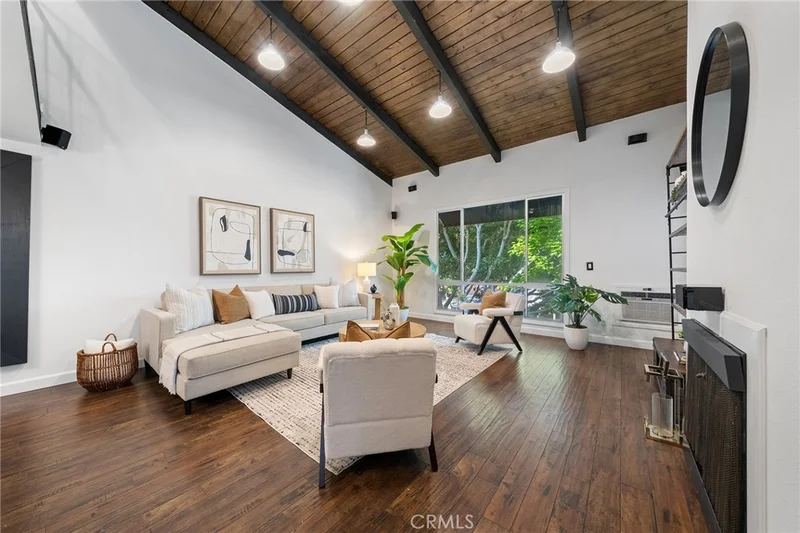 Photo 2 of 4900 Overland Avenue 310