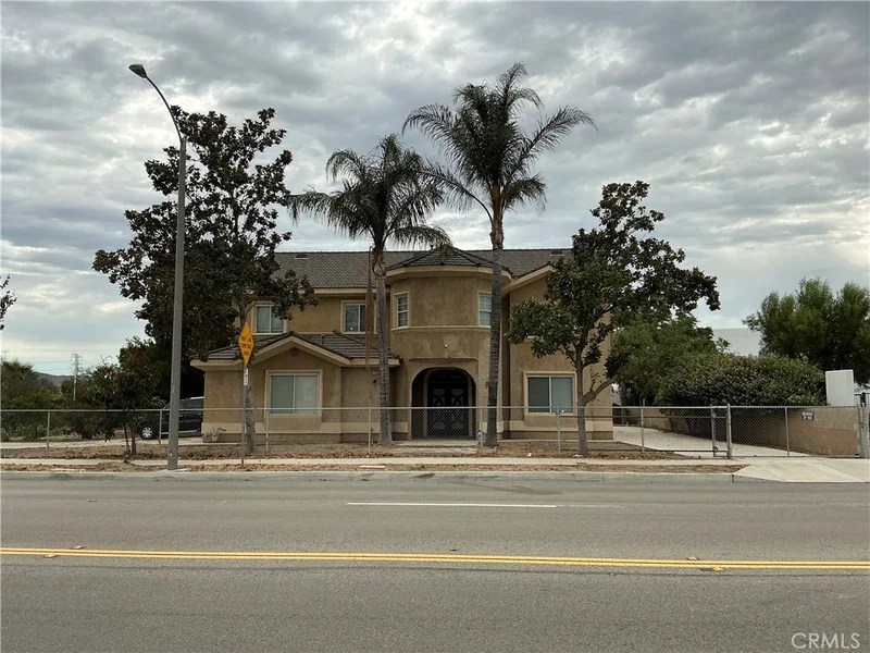 Photo 2 of 11250 Cypress