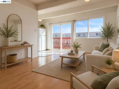 576 Sylvan St 20
