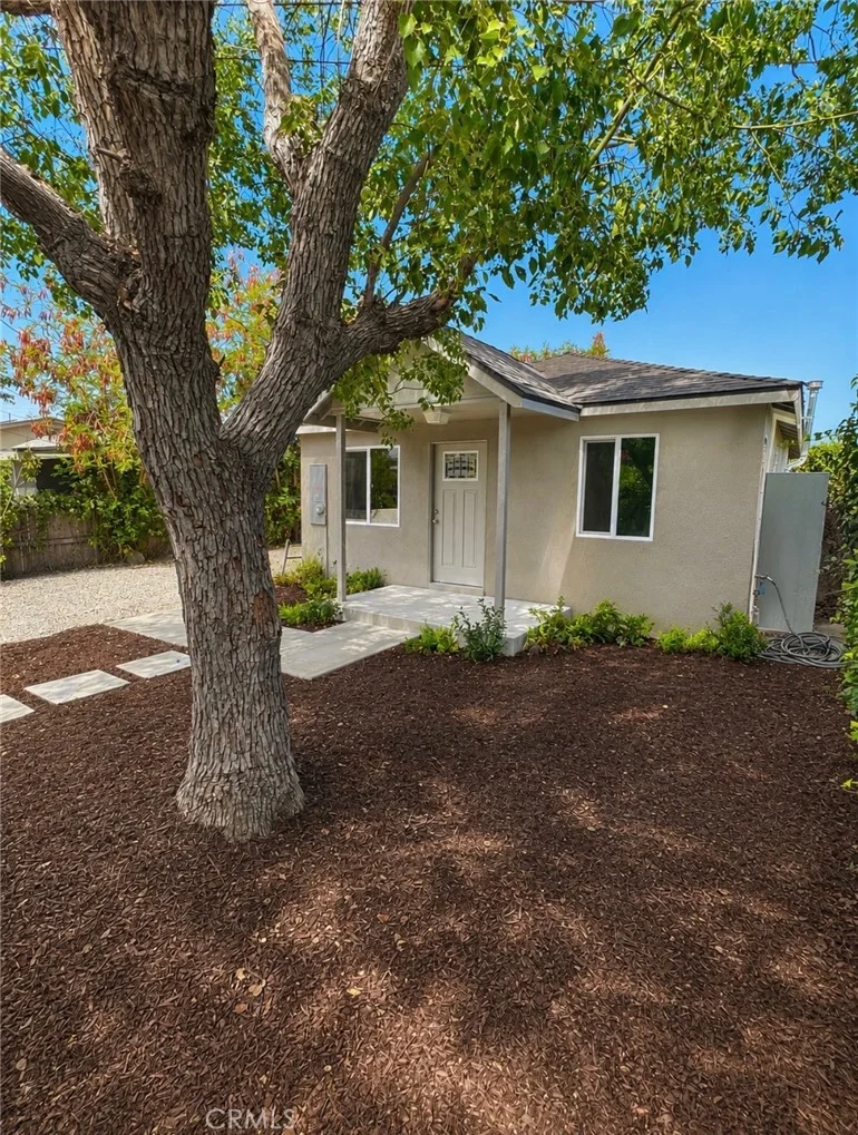 11184 Adella Street photo 2
