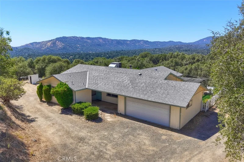 46316 Eastwood S