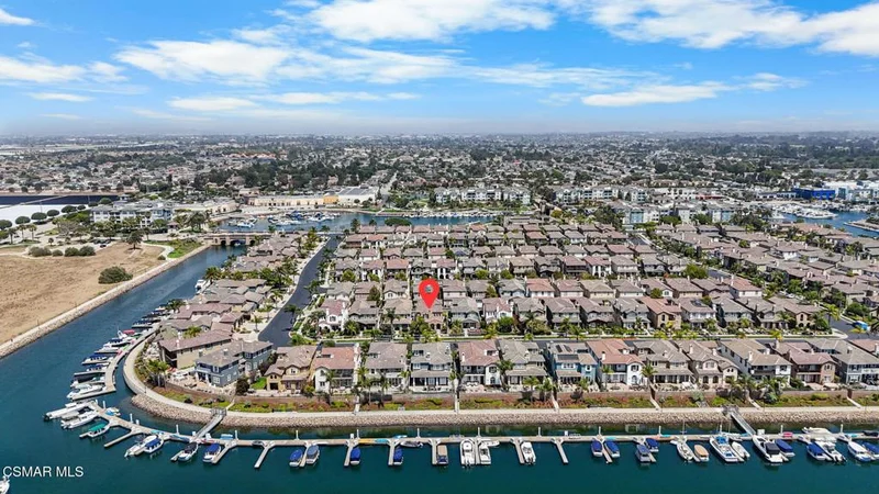 Photo 2 of 1346 Estuary Way