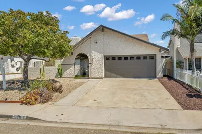 1360 Cerritos Ct