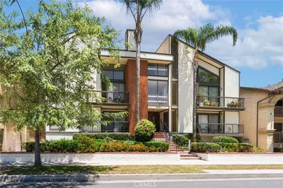 14159 Riverside Drive 103