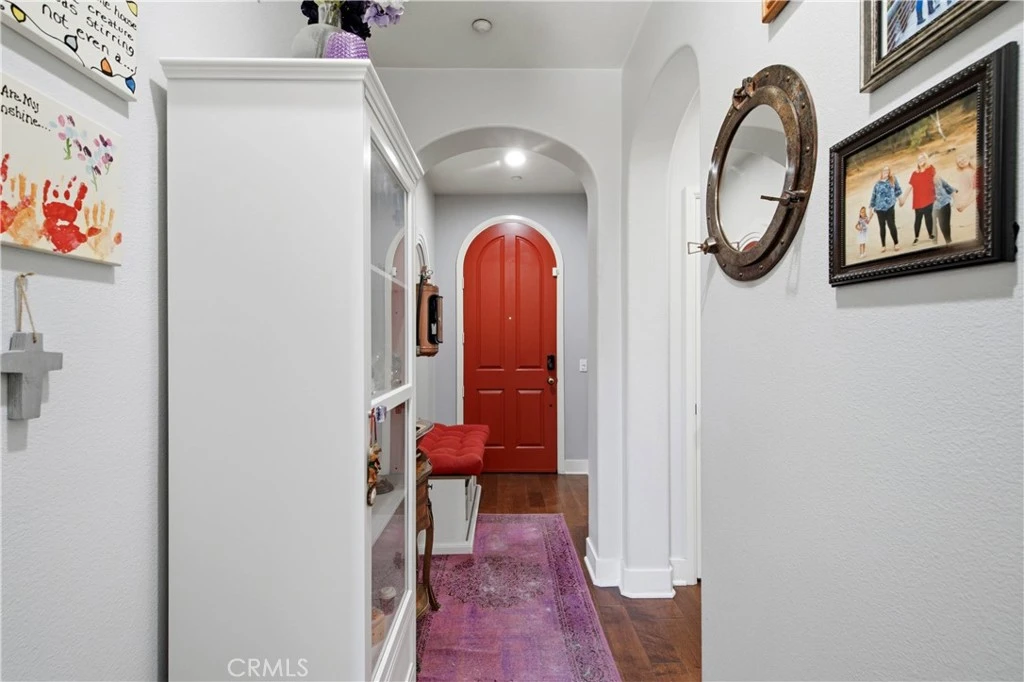 Interior 2