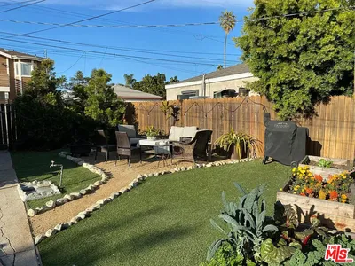 837 Sunset Avenue photo 2