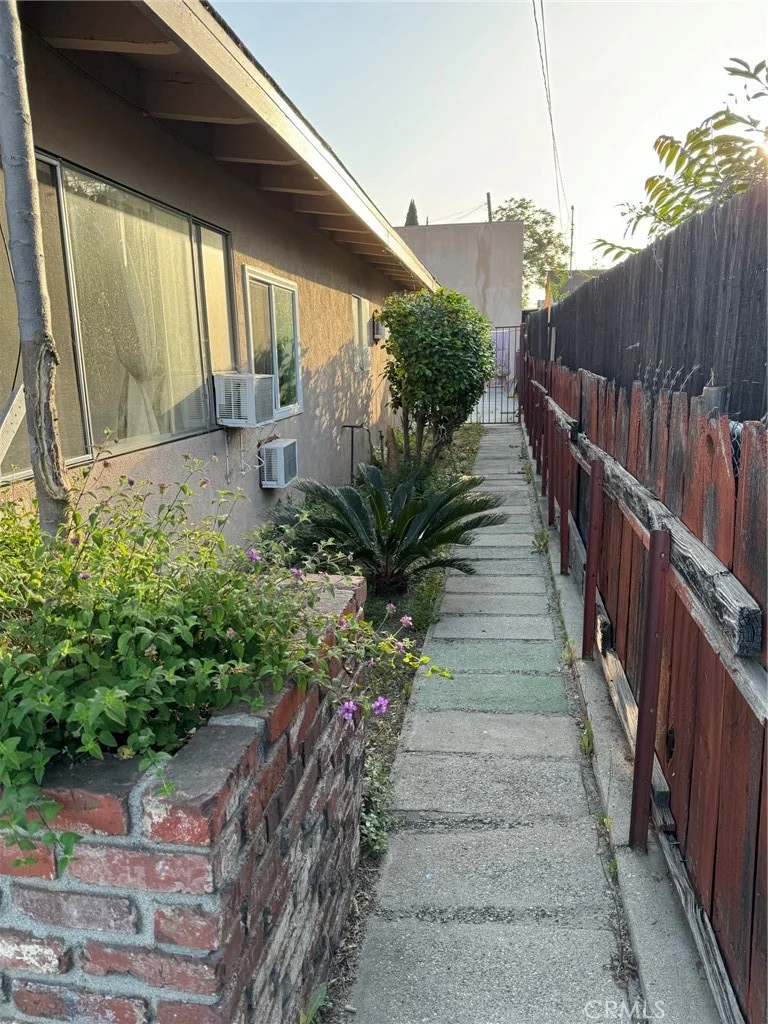 4917 Encinita Avenue photo 2