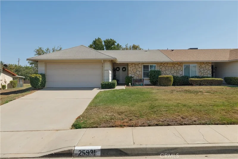 25931 Mccall Boulevard