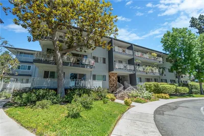 12035 Beverly 1F photo 2