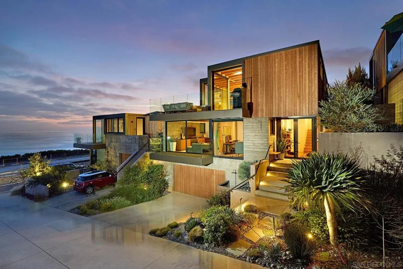 1537 San Elijo