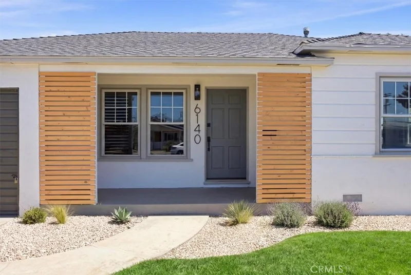 6140 Fulcher photo 2