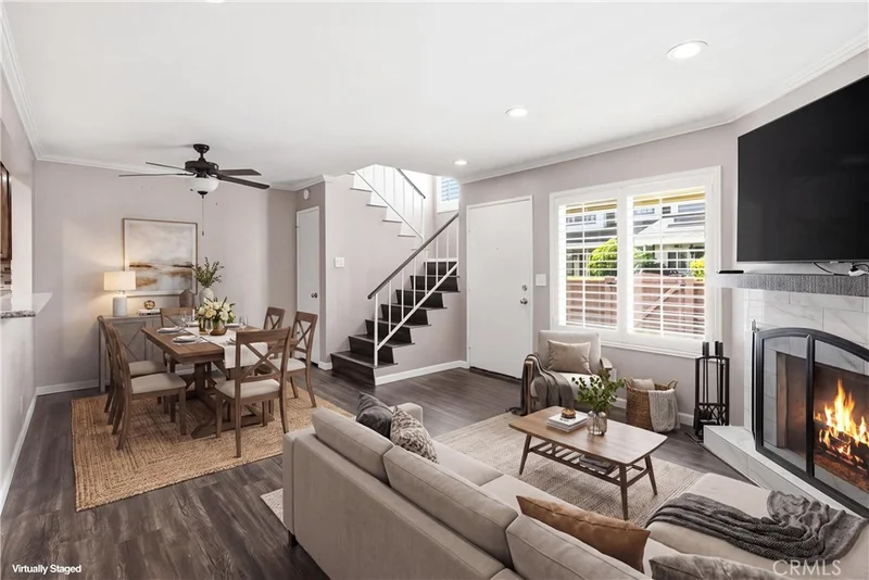 12105 Foster Road 2