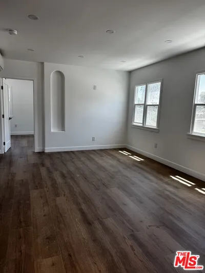 1225 West Boulevard 1/2 photo 2