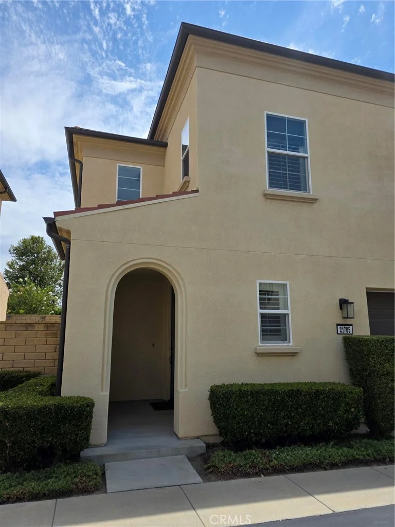 21705 Propello, Saugus, CA 91350