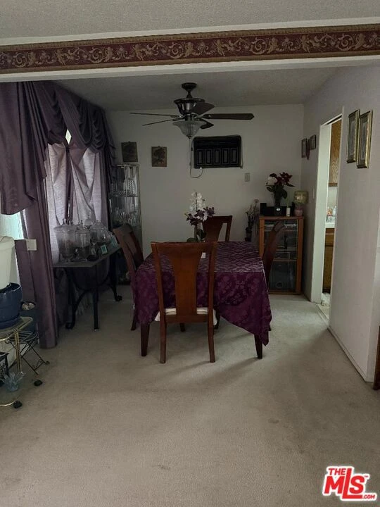 Interior 3