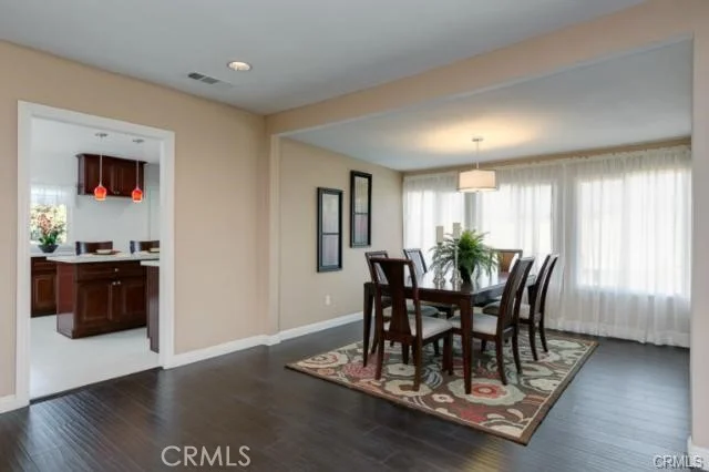 30 N Cordova photo 2