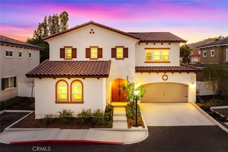 1359 Point Loma