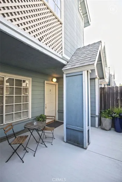 1211 Huntington Drive F photo 2
